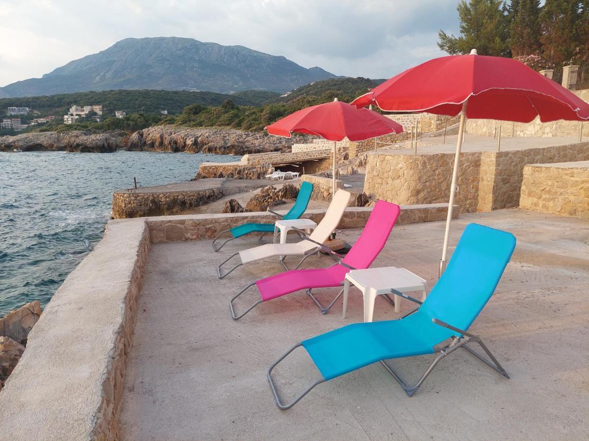 Beach Apartment With Beach Chairs N.1 Утеха Екстериор снимка