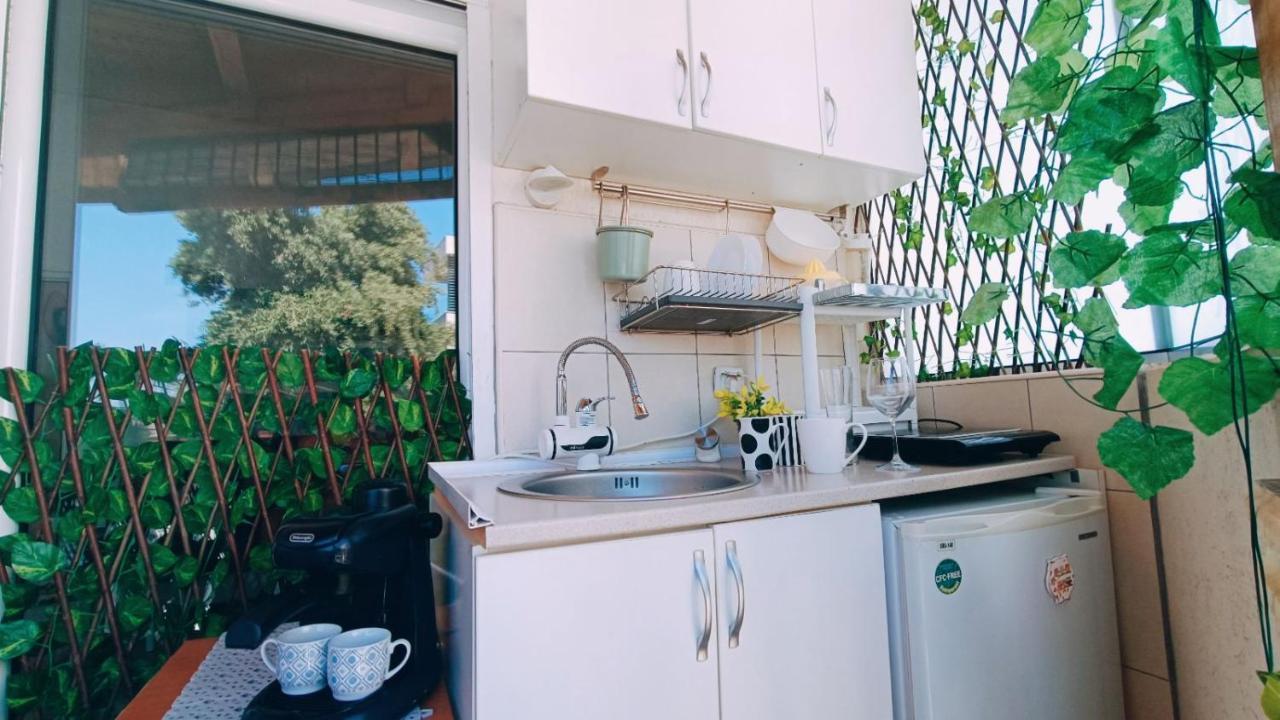 Beach Apartment With Beach Chairs N.1 Утеха Екстериор снимка