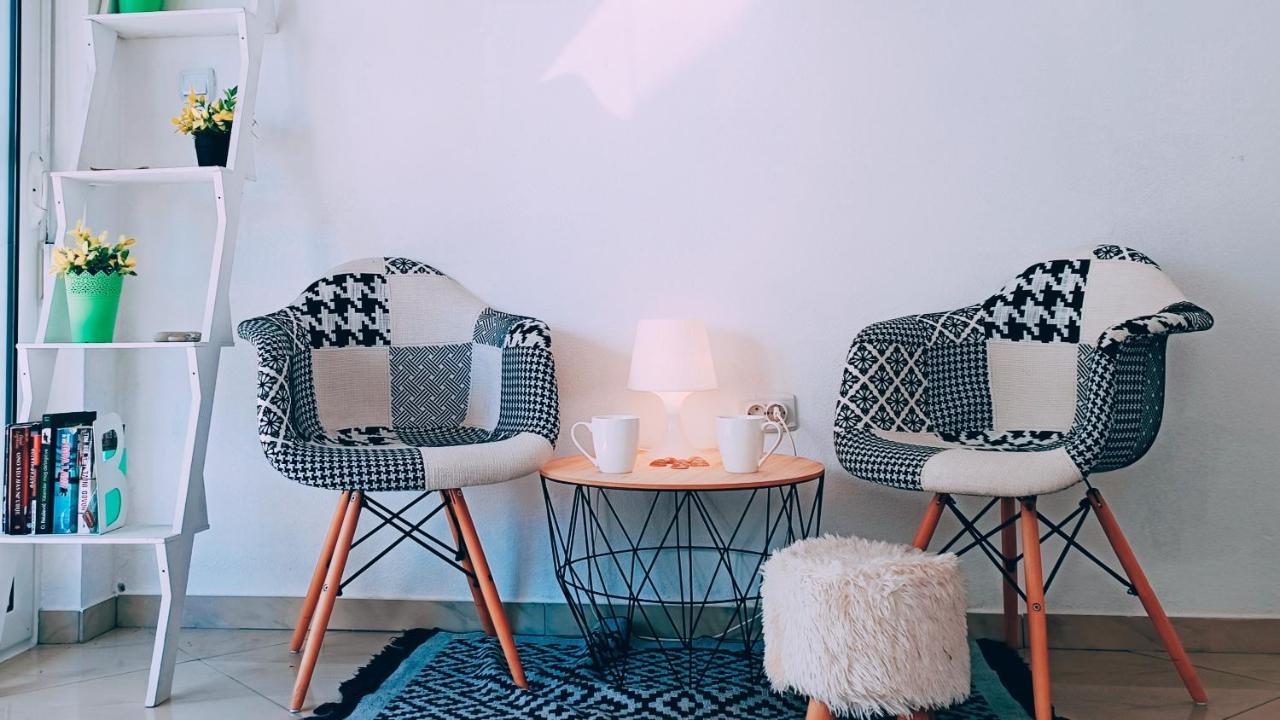 Beach Apartment With Beach Chairs N.1 Утеха Екстериор снимка